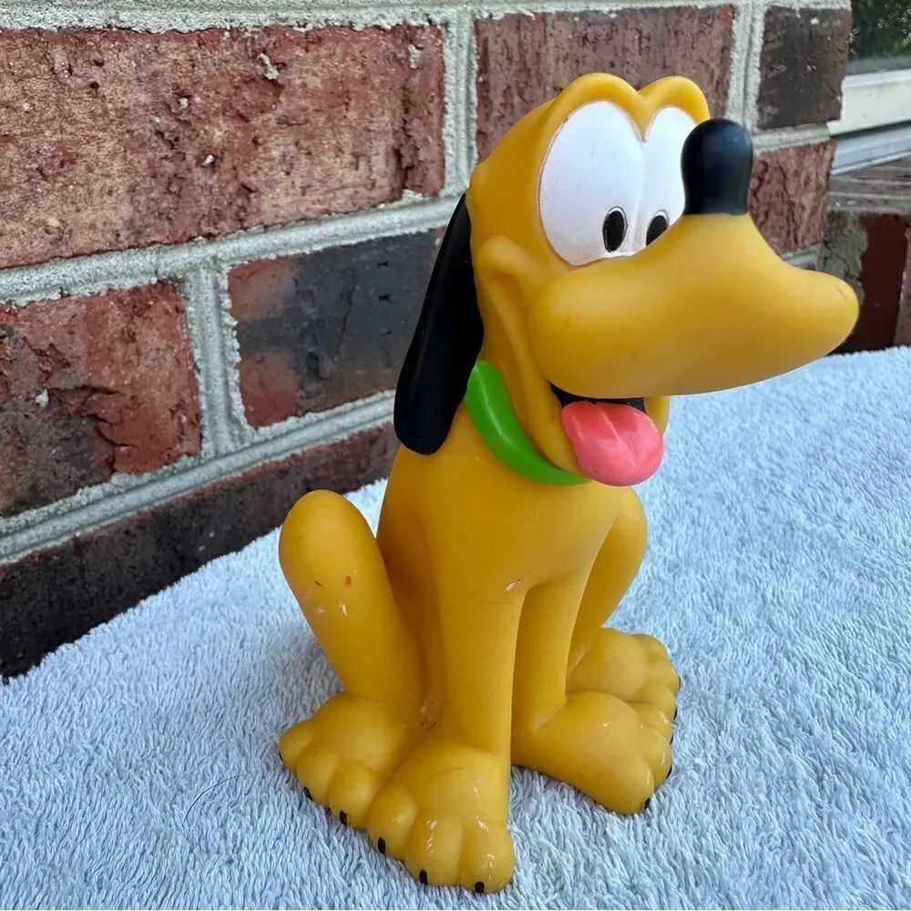 Walt Disney Pluto bath Toy Baby 4 3/4" Tall